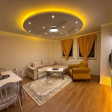 38 Apartment 2 Pristina Esterno foto