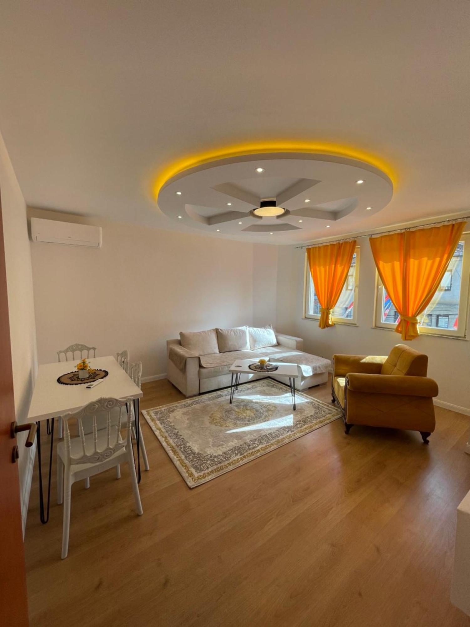 38 Apartment 2 Pristina Esterno foto
